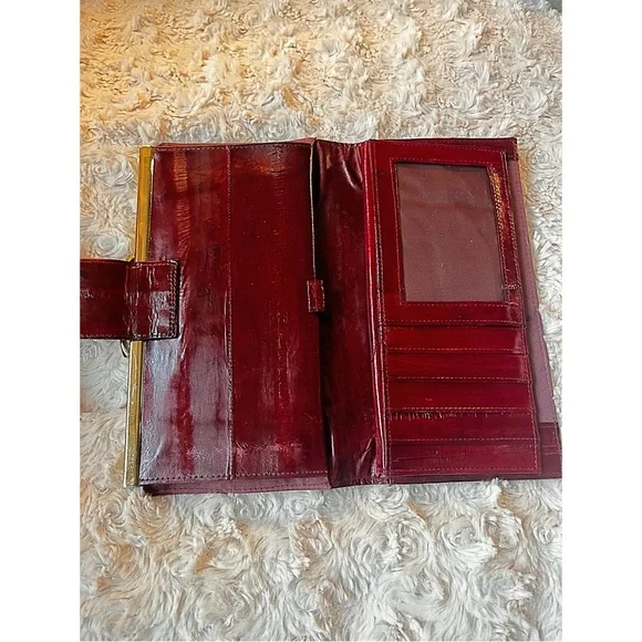 Eel Skin Wallet - Picture 2 of 5